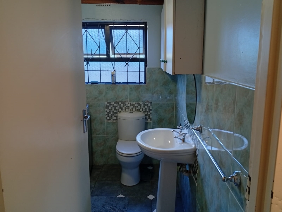 3 Bedroom Property for Sale in Mandela Park Western Cape